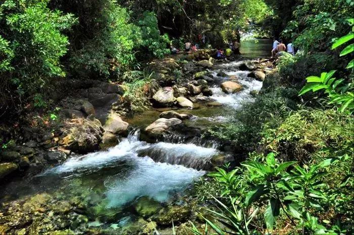 从广州去九寨沟自由行攻略路线,广州到九寨沟有多少公里