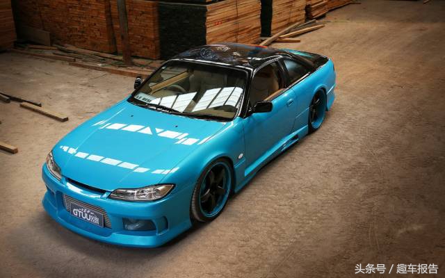 头文字ds15是什么车,头文字d中村健太