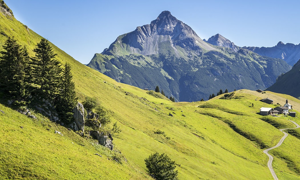 阿尔卑斯山高山积雪冰川带,阿尔卑斯山最高峰勃朗峰冰川