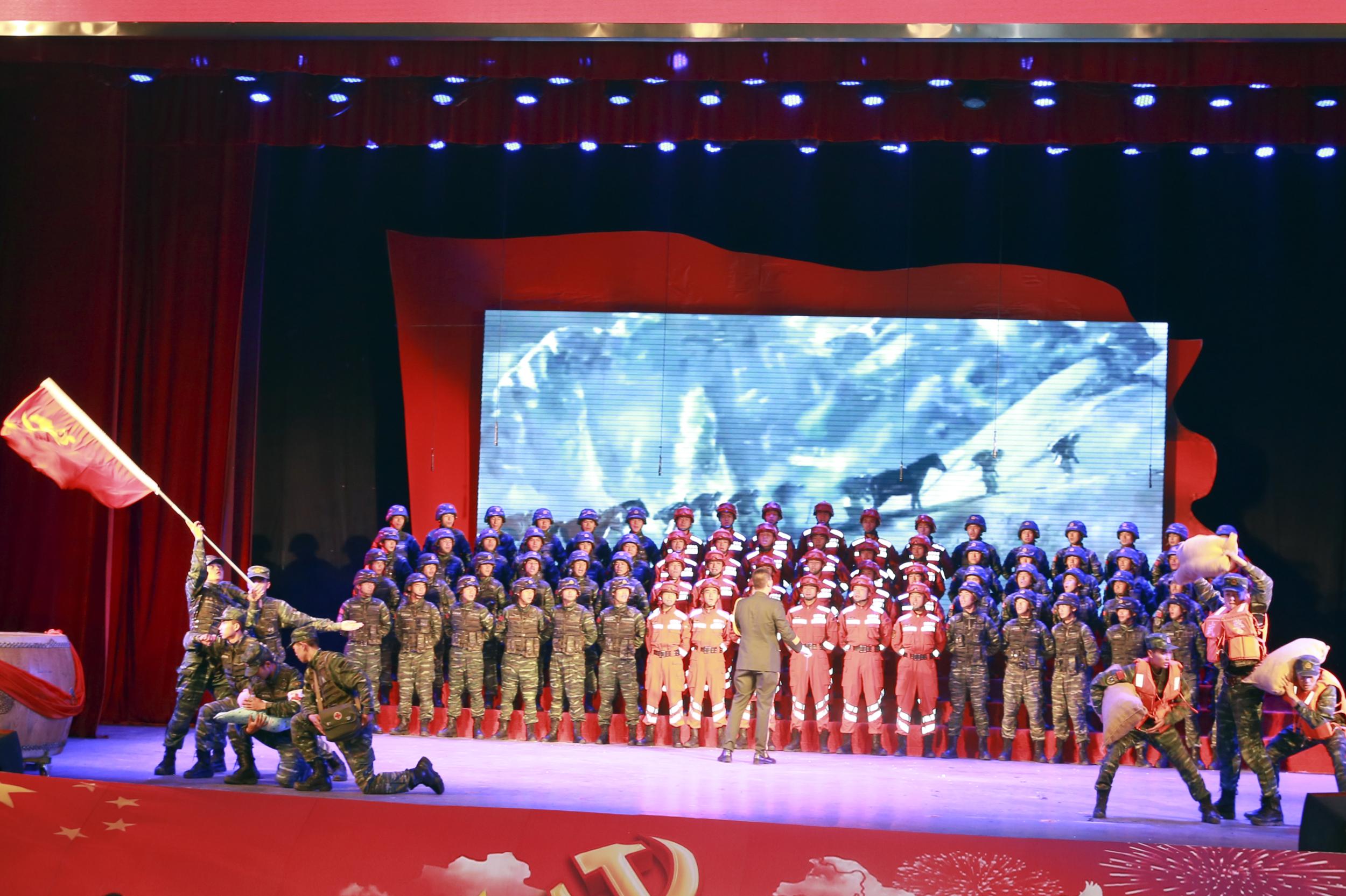 战歌嘹亮给*党**听*警武**青海总队隆重举行庆七一“永远听*党**话,做习主席的好战士”歌咏比赛