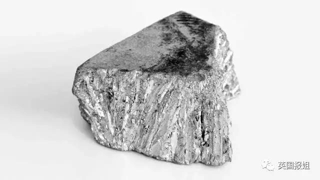 2000年的美国人靠什么挣钱,美国在80年代用的什么币