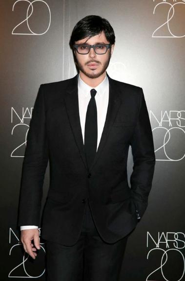 柯震东彩妆品牌,柯震东化妆品牌