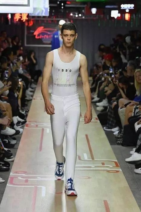 李宁lining,李宁li-ning国潮