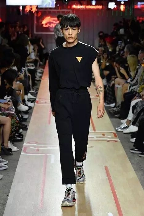 李宁lining,李宁li-ning国潮