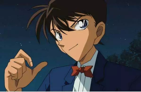 年纪轻轻看中国足球,年纪轻轻的看什么足球啊图片