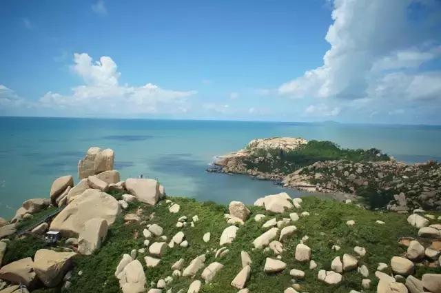 有一个地方，用镜头记录浪漫美景，一个见证幸福的东方爱情海！