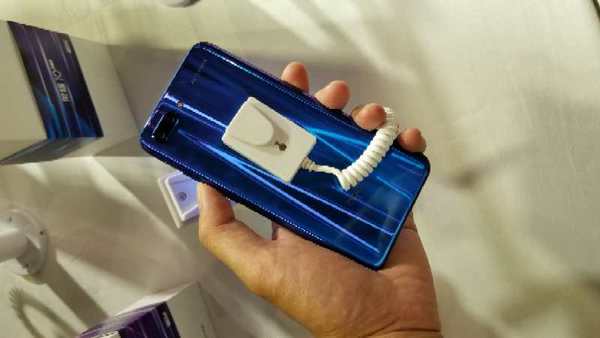 荣耀10的gputurbo的用法,荣耀10青春版用上了gputurbo