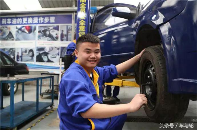 汽修工月薪3000是什么水平,汽修工一般赚多少钱