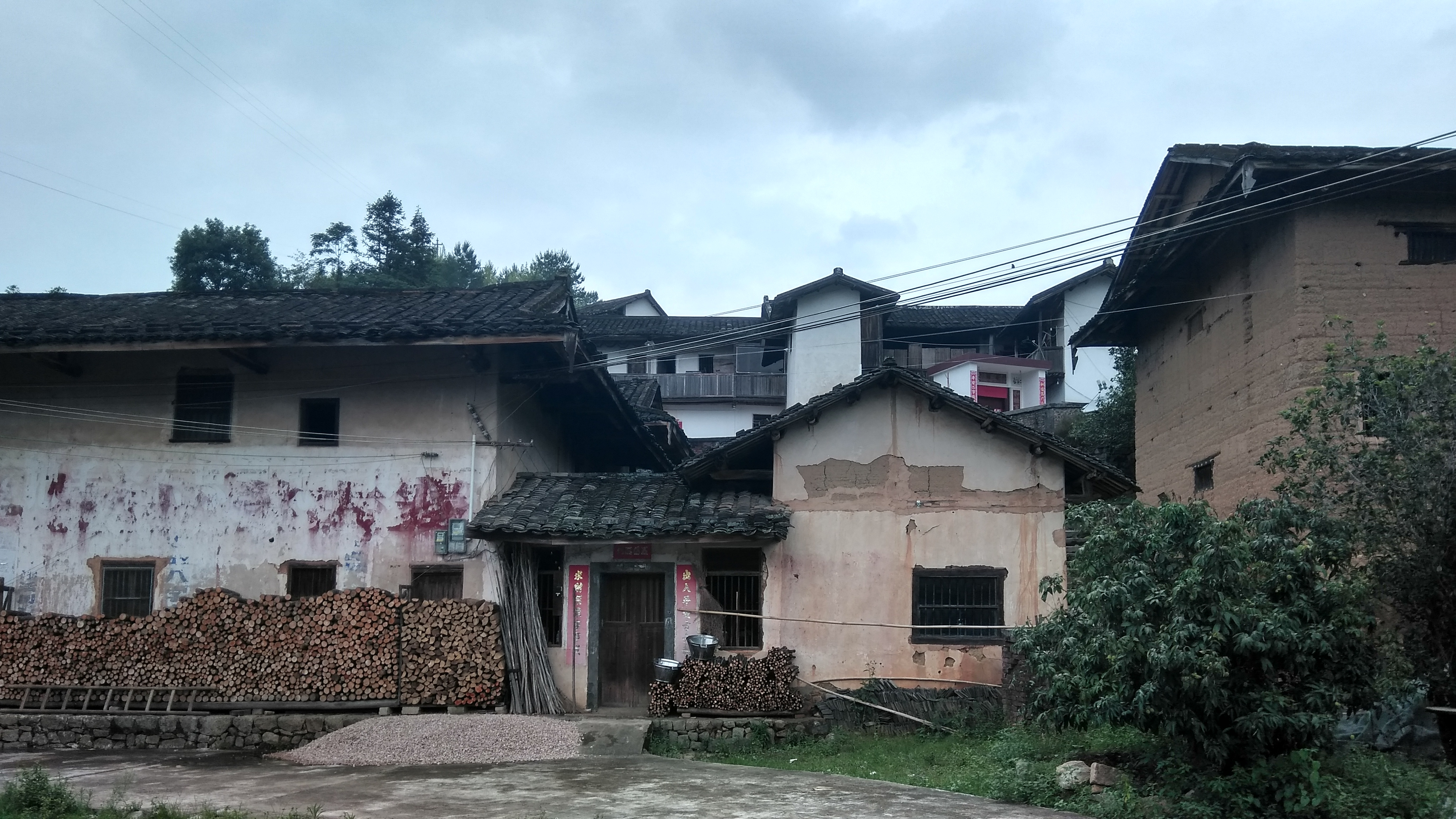 扬梦想之帆重拾迷惘亲情,院线电影《舞动吧!少年》动情演绎