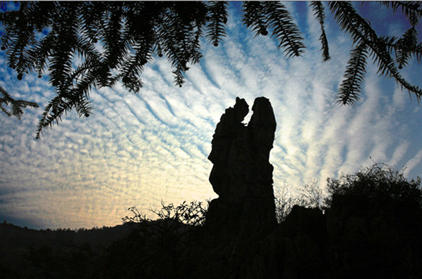 三言两语点评广安华蓥市旅游:华蓥山加油!