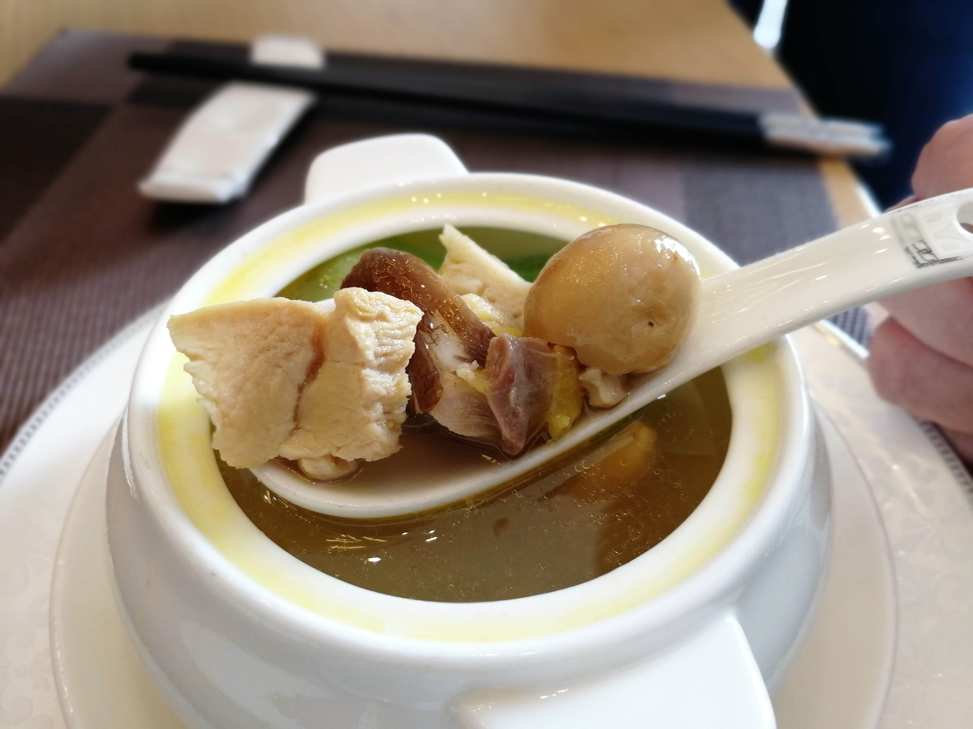 看花海，泡温泉，吃美食，这样的度假风你爱不爱？