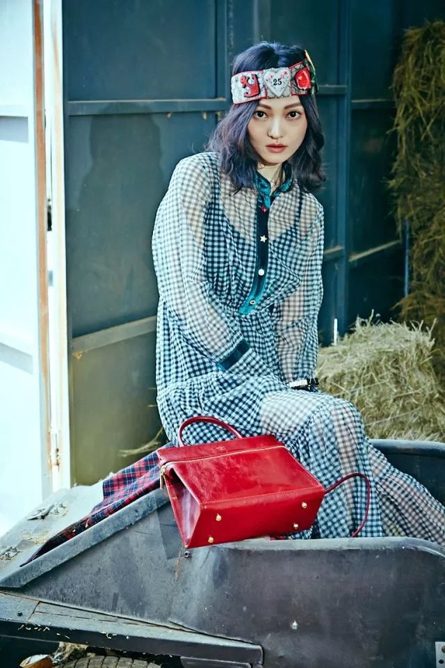 莫文蔚时装周穿搭,莫文蔚潮流服饰