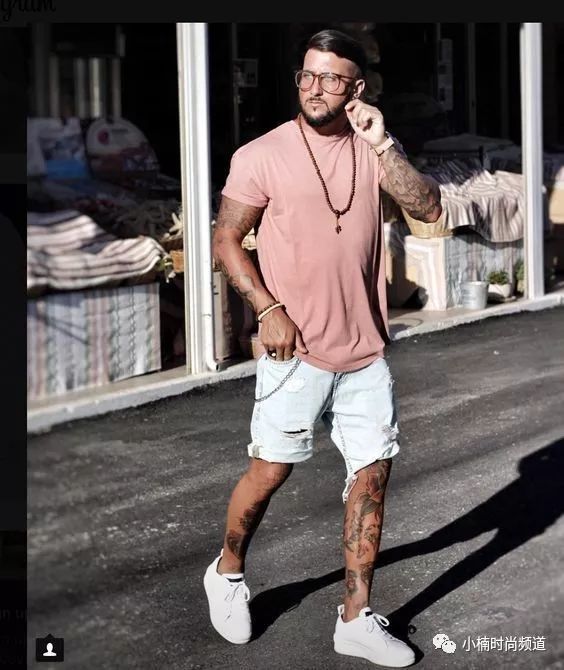 男士夏季牛仔裤穿搭技巧,牛仔裤穿搭男士夏季高级感