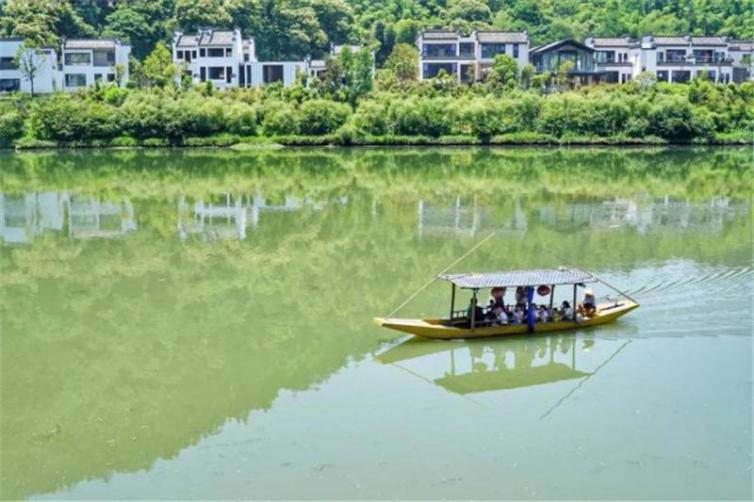 安徽自驾游小众景点,安徽旅游必去十大景点皖南古村落