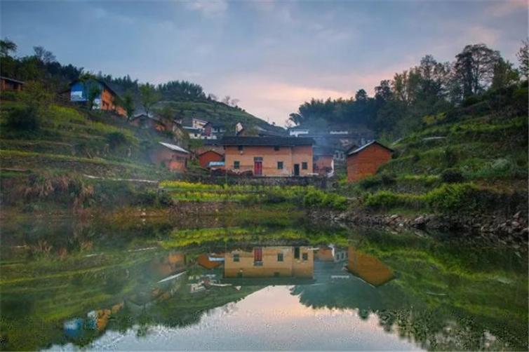 安徽自驾游小众景点,安徽旅游必去十大景点皖南古村落
