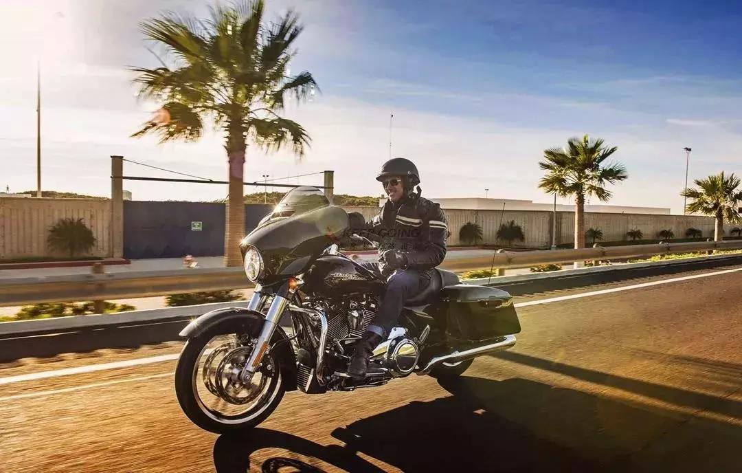 环游世界摩旅摩托车推荐,摩托车最好的摩旅路线