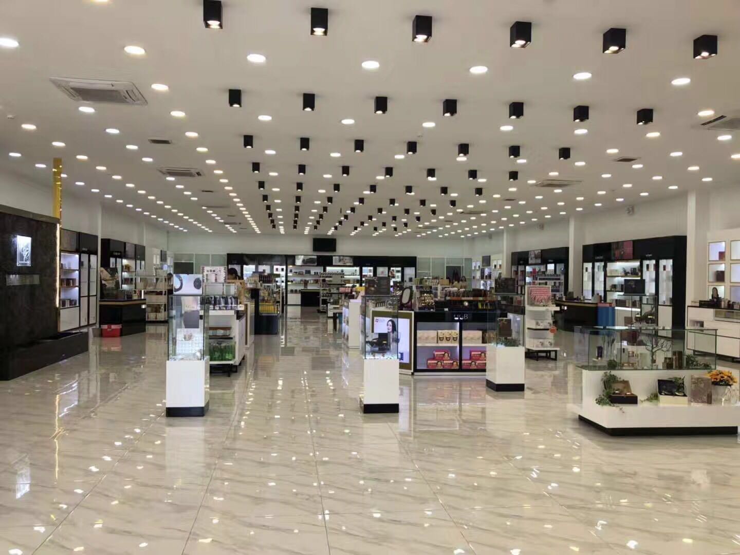 MENSELITE面膜(ME面膜)布局东南亚市场,首站越南芽庄免税店