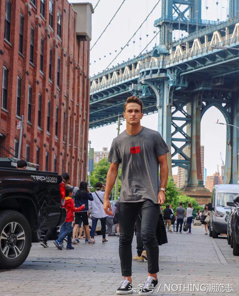 脱下球服的球员,哪个球星的球衣好看