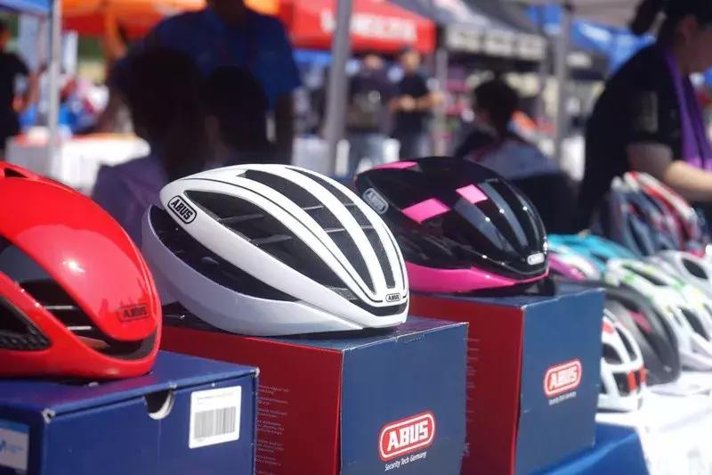 新手自行车骑行装备全套推荐,自行车骑行旅游装备推荐