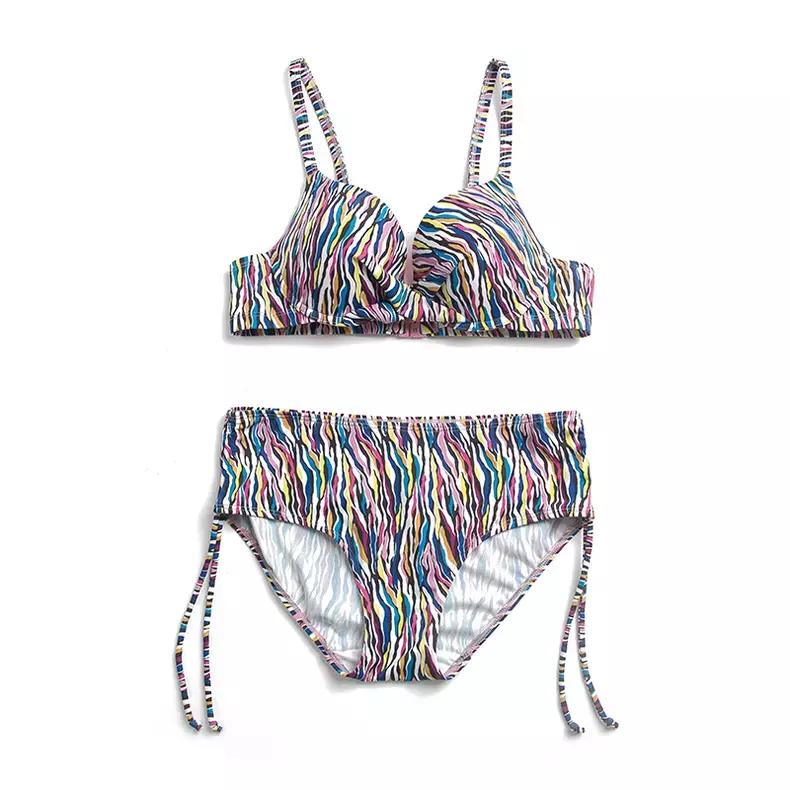 超模肯豆海边,肯豆和其他模特海边合照