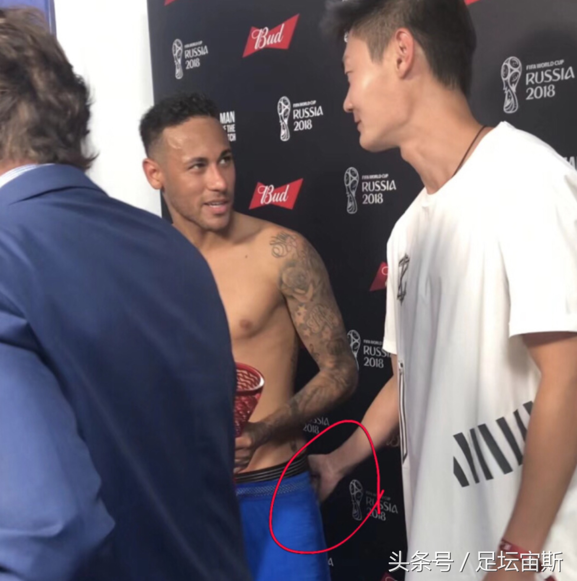 2023足球世界杯搞笑瞬间,世界杯搞笑一幕内马尔