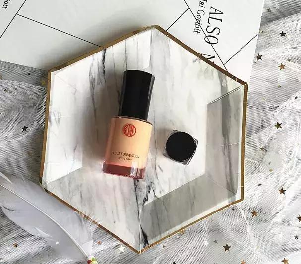 十大公认好用的粉底液平价,推荐几款特别好用的粉底液