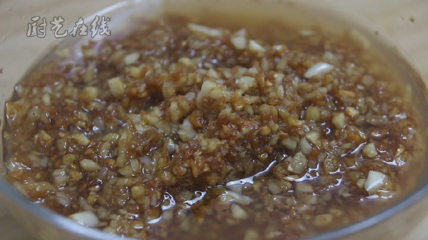 秘制蒜蓉蒸扇贝,美食制作视频蒜蓉蒸扇贝