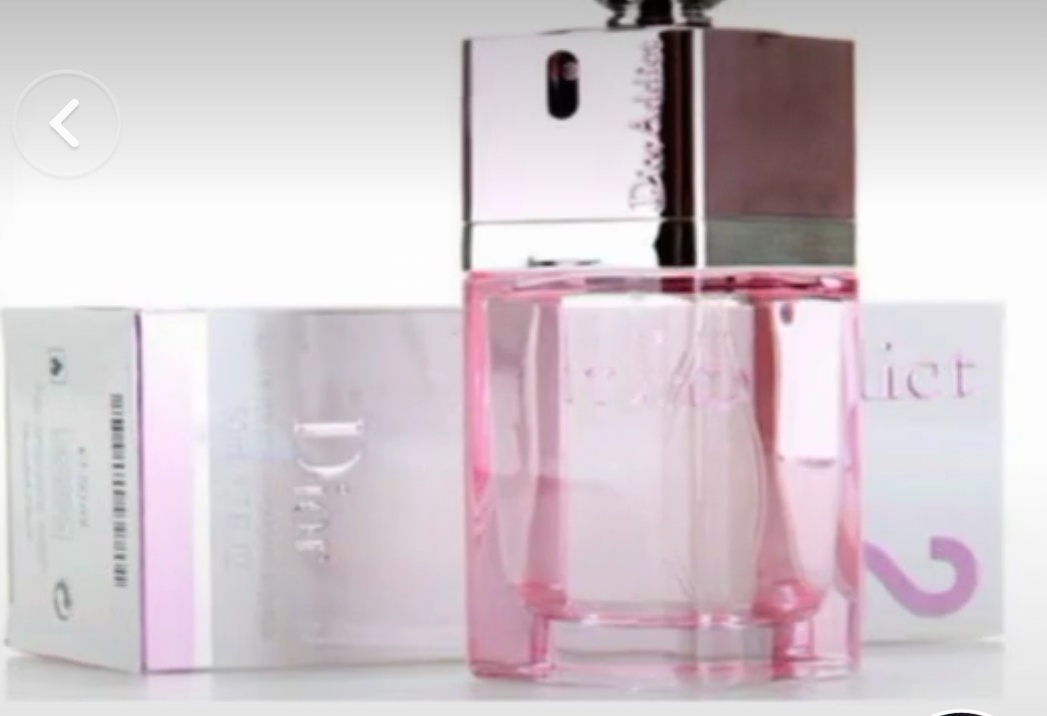 女人一定要拥有的香水和口红,经典女人香水推荐