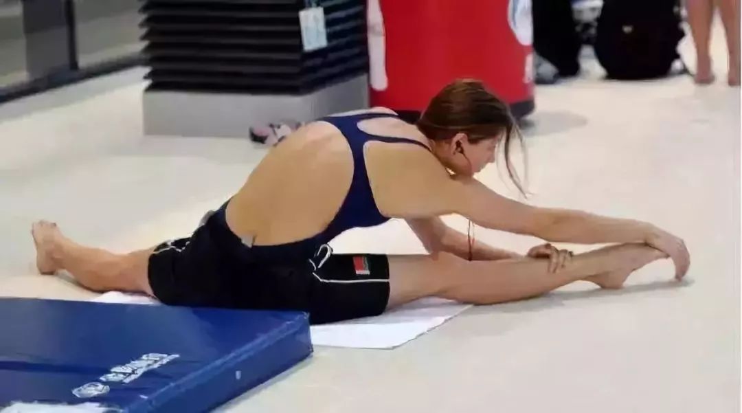 游泳是否能传染皮肤病,游泳感染皮肤病