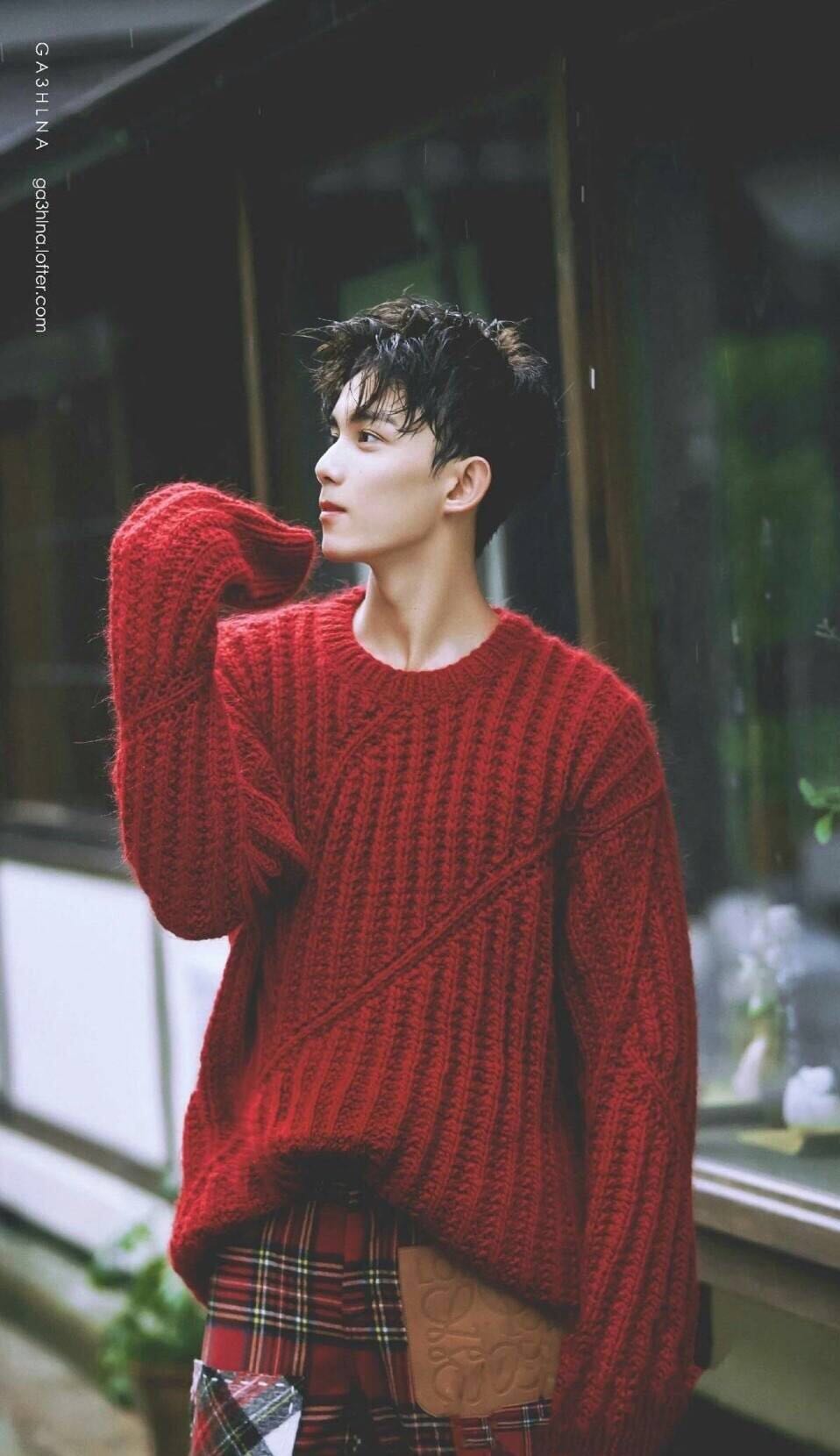 男明星的腰多细蔡徐坤,蔡徐坤腰细