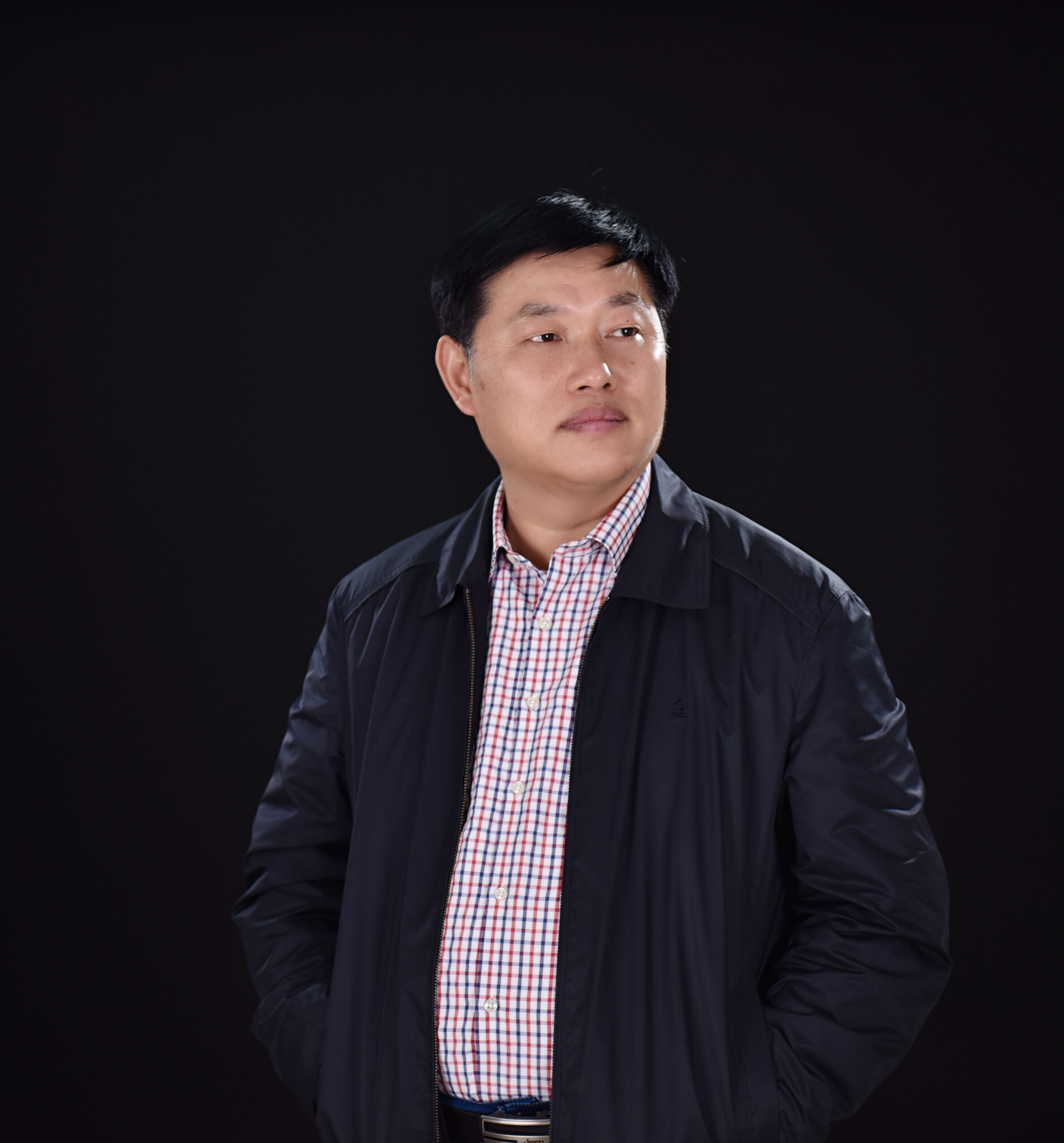 文艺报：游戏精神的现代阐发者——读谢乐军童话