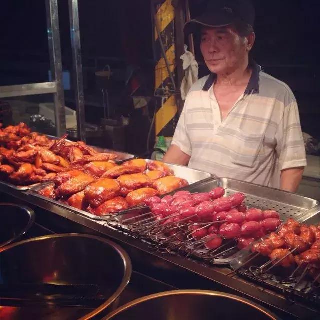 九百年前的铜币值钱吗,两千多年前的铜钱值钱吗