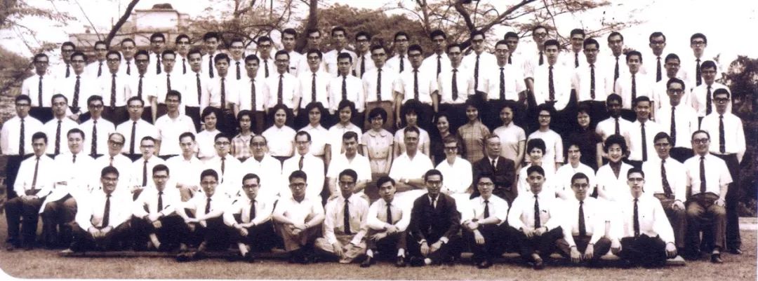 学医的社会意义,学医的意义在哪里的视频