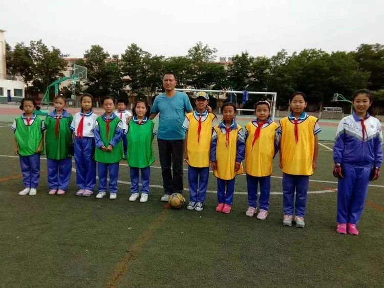 全区女子小学足球比赛,金昌市第四届小学生足球联赛