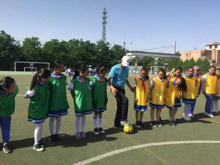 全区女子小学足球比赛,金昌市第四届小学生足球联赛