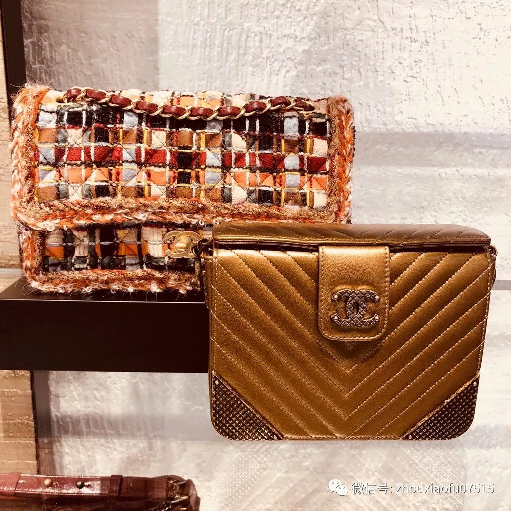 「周小福」「福夸」|纠结买包?!当经典款都拥有,季节款or特殊皮怎么选?