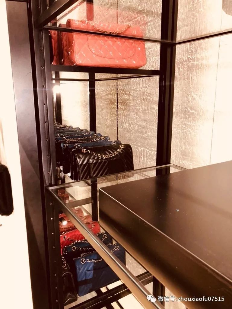 「周小福」「福夸」|纠结买包?!当经典款都拥有,季节款or特殊皮怎么选?