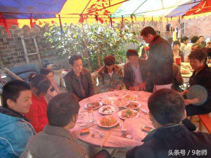 最好命婚姻之路顺畅的三大生肖,今年各属相的婚姻运势