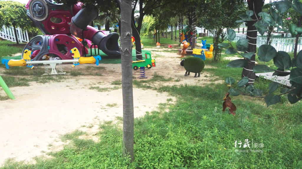 一个好玩的农庄！帐篷烧烤足球赛CS拓展摘果子