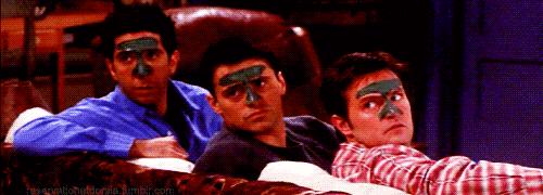 收缩毛孔精华和水哪个好用,收缩毛孔用爽肤水好还是精华液好