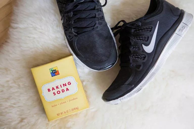 油烟机去污渍的小妙招有哪些,十年油烟污渍一喷就干净