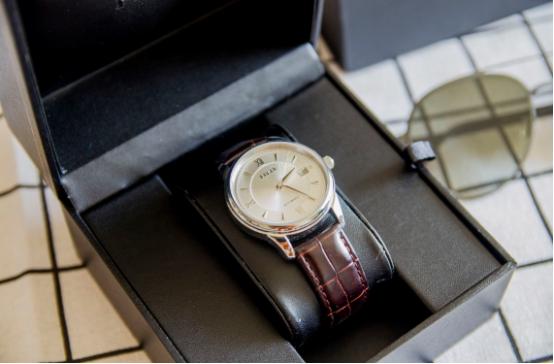 性价比最高的一款飞亚达男士手表,飞亚达机械手表经典