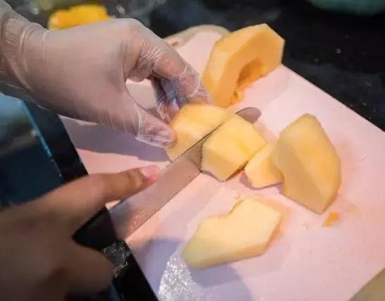 鲜切水果外卖有前景吗,开家鲜切水果外卖店需要什么