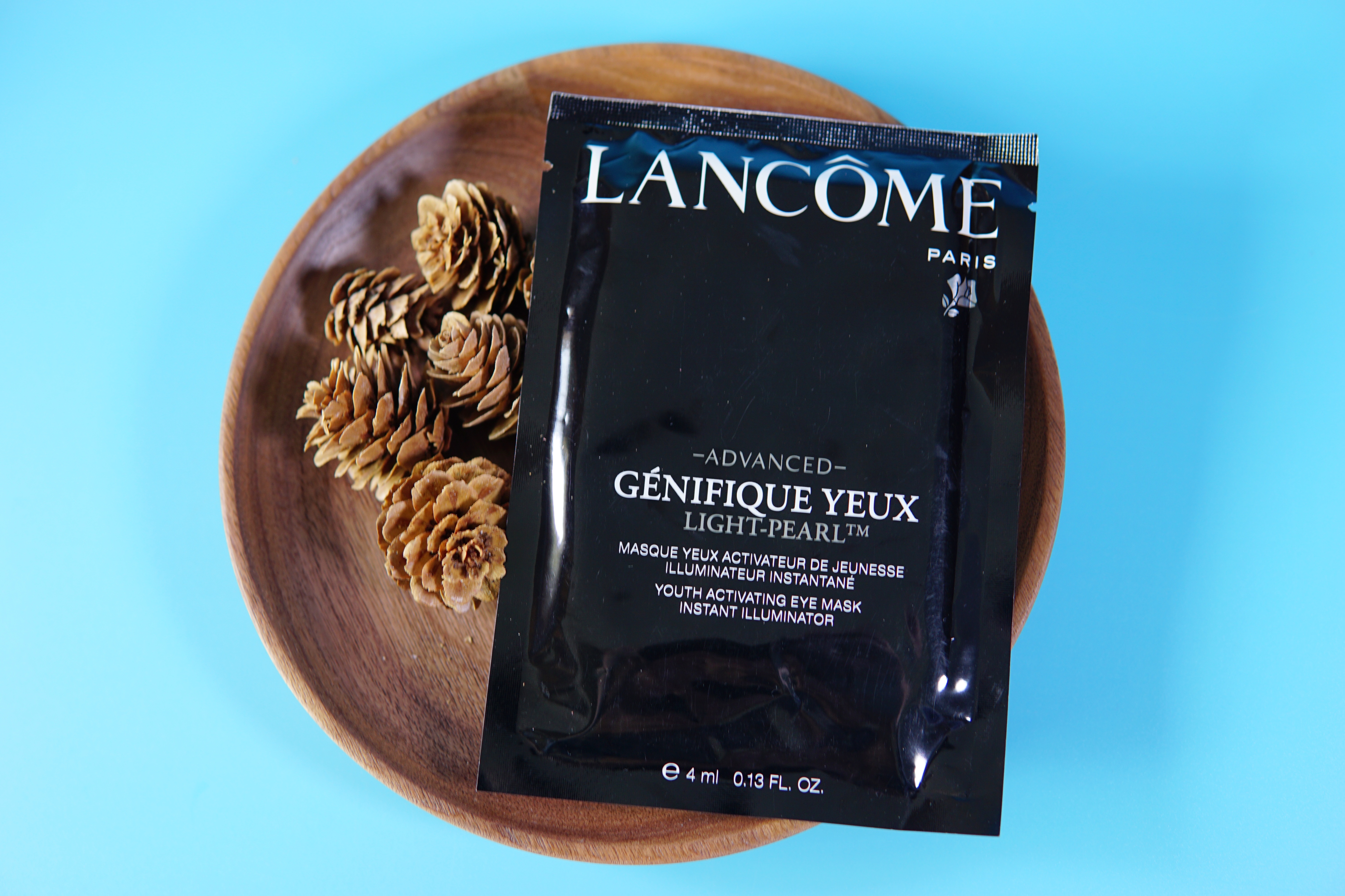 用了好多眼膜眼睛周围还是好干,最好用的十大眼膜排名