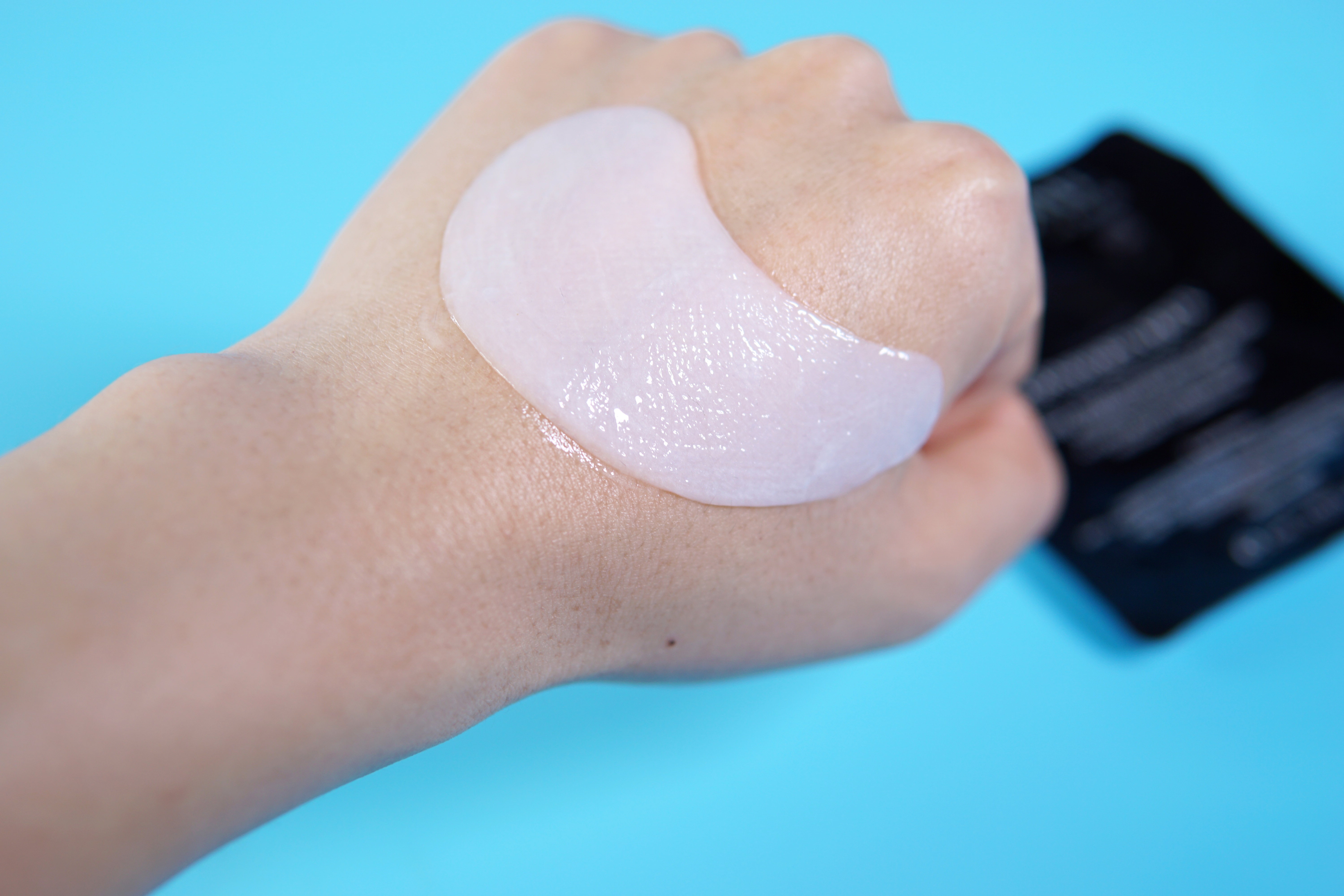 用了好多眼膜眼睛周围还是好干,最好用的十大眼膜排名