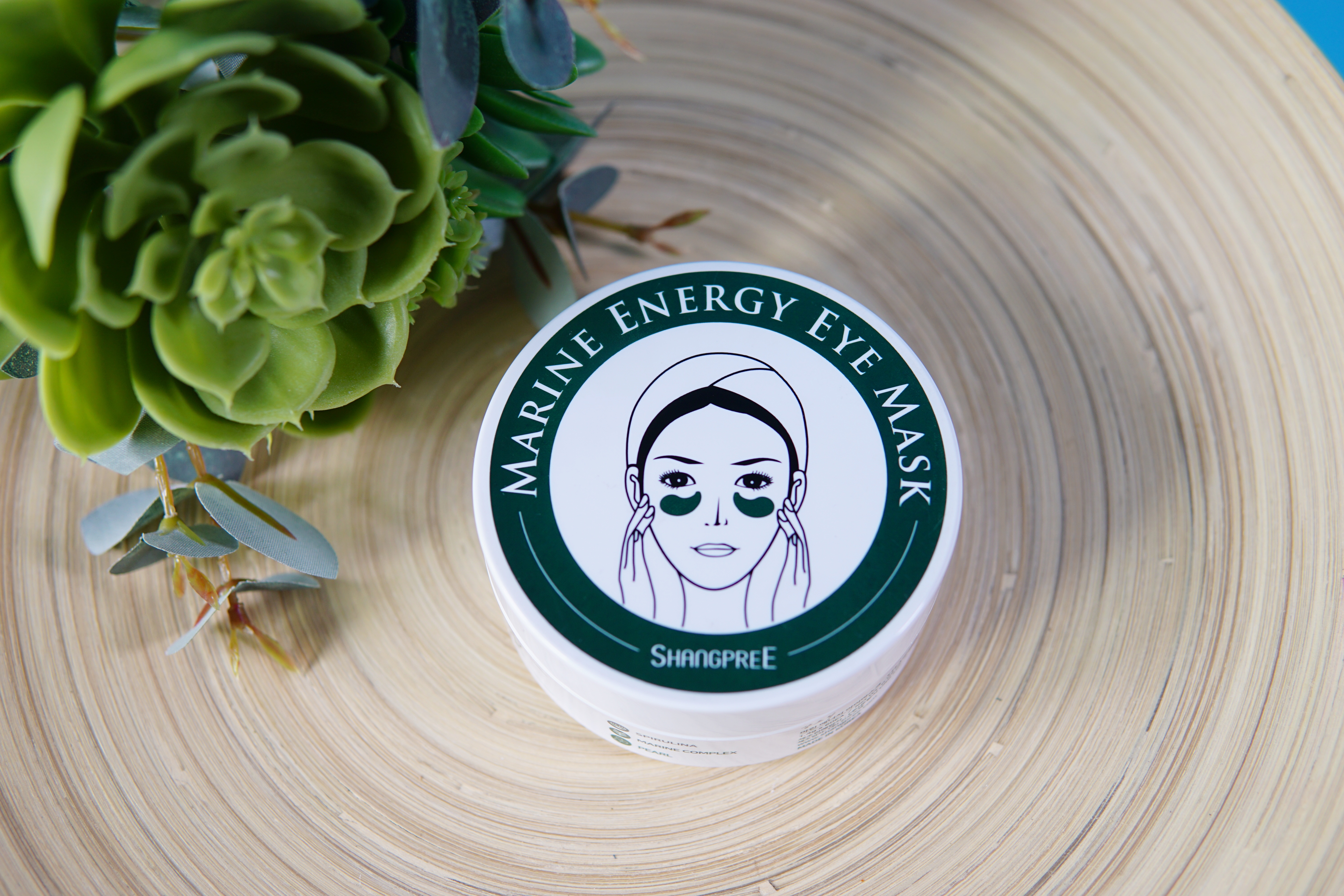 用了好多眼膜眼睛周围还是好干,最好用的十大眼膜排名