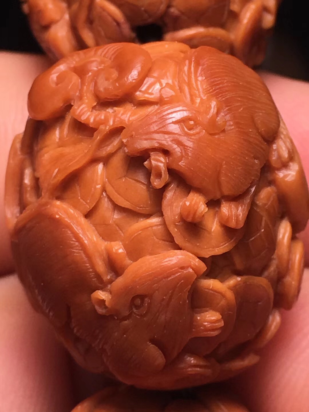 什么样的橄榄核值得把玩,什么样的橄榄核雕最好