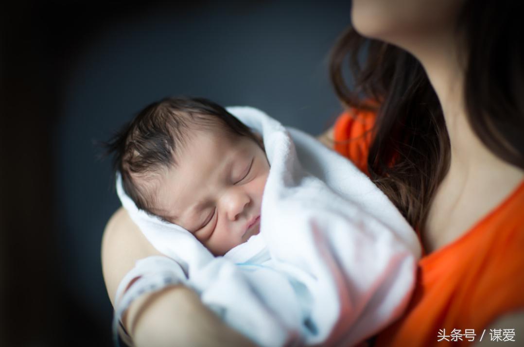 母乳喂养奶水不足了,奶水不足该不该坚持母乳喂养