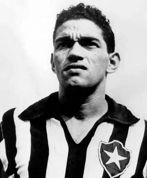 世界足球历史上的十大巨星,世界杯我们有什么