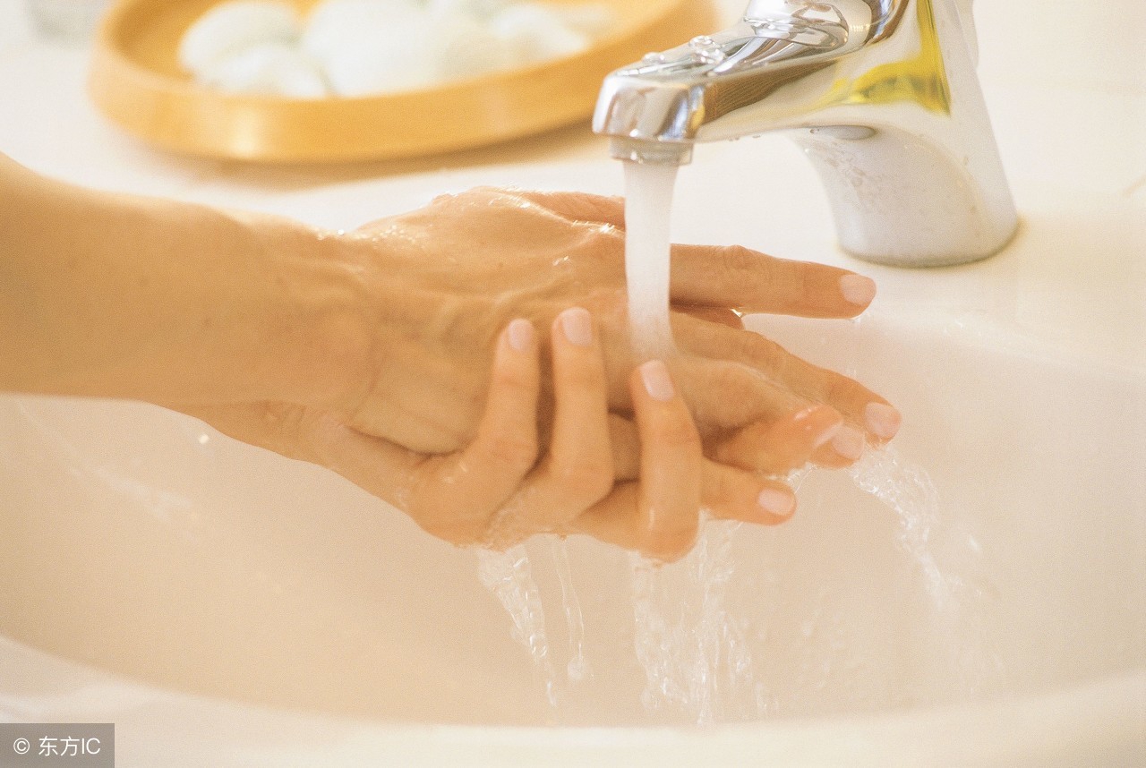 从伤口愈合情况判断狂犬病,如何自我判断是否得了狂犬病